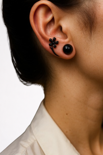 Brincos Ear cuff - Sublime Flor da Noite