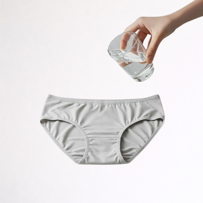 SafeDry™ – Calcinha Absorvente de Proteção Invisível