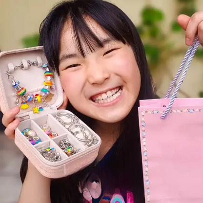 Kit pulseiras e berloques Princess - 67 Peças
